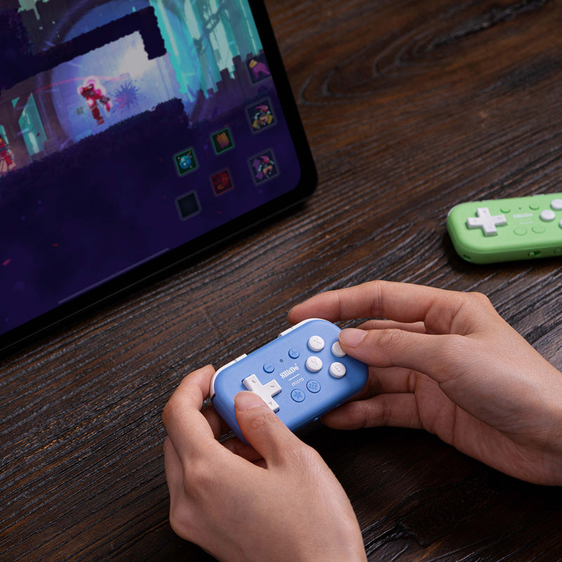 8BitDo Micro - Controller with a Familiar and Practical Layout