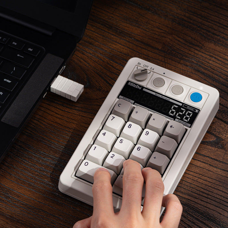 8BitDo Retro 18 Mechanical Numpad - Mechanical Key Edition with Retro-Inspired Styling