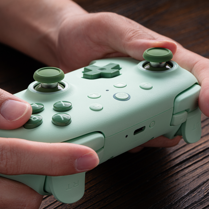 8BitDo Ultimate 2C Wireless Controller (PC) - Controller with a Familiar and Practical Layout