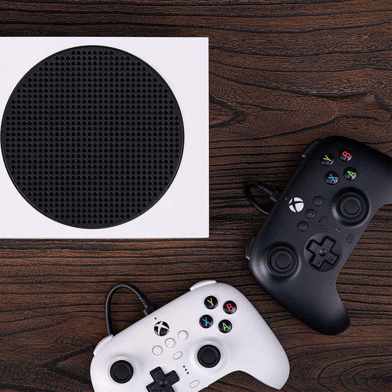 8BitDo Ultimate Wired Controller for Xbox (Hall Effect Joystick) - Controller with a Familiar and Practical Layout