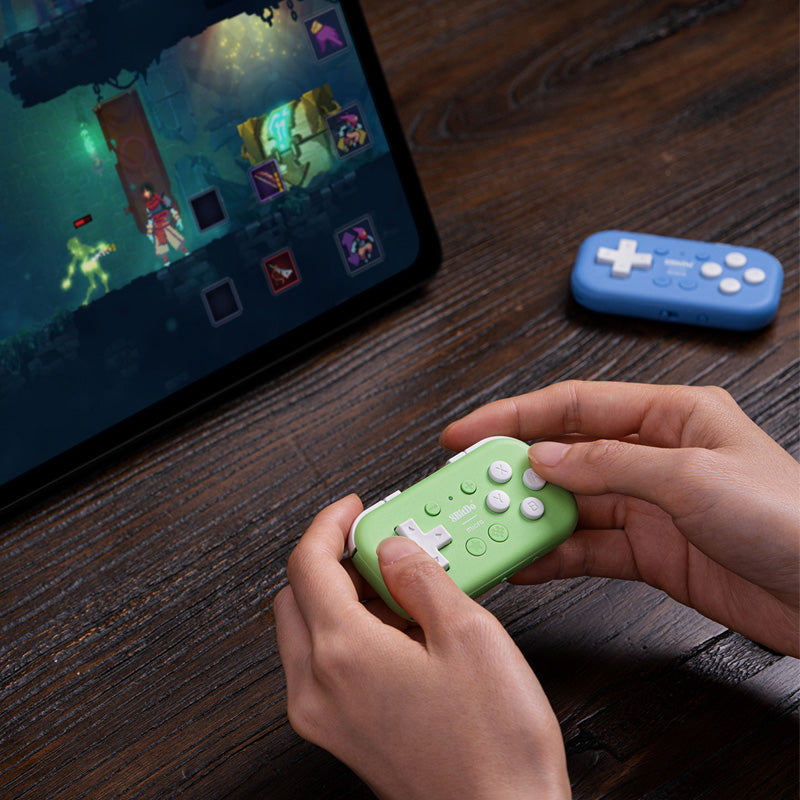 8BitDo Micro - Controller with a Familiar and Practical Layout