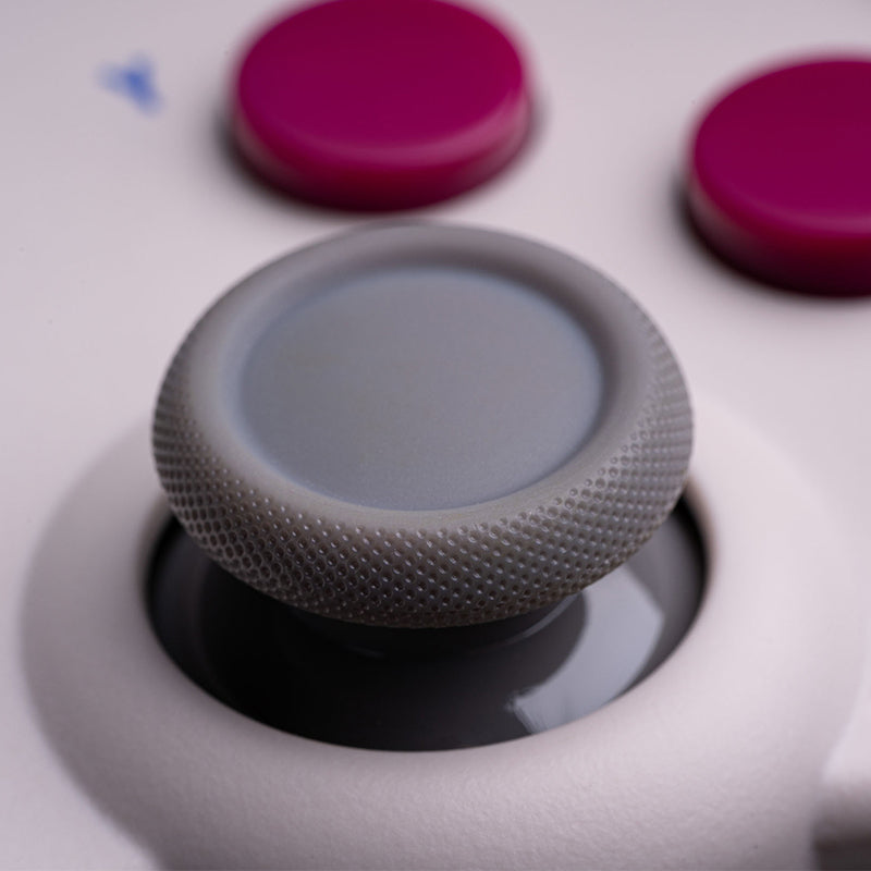 8BitDo SN30 Pro (Hall Effect Joystick) - Controller with a Familiar and Practical Layout