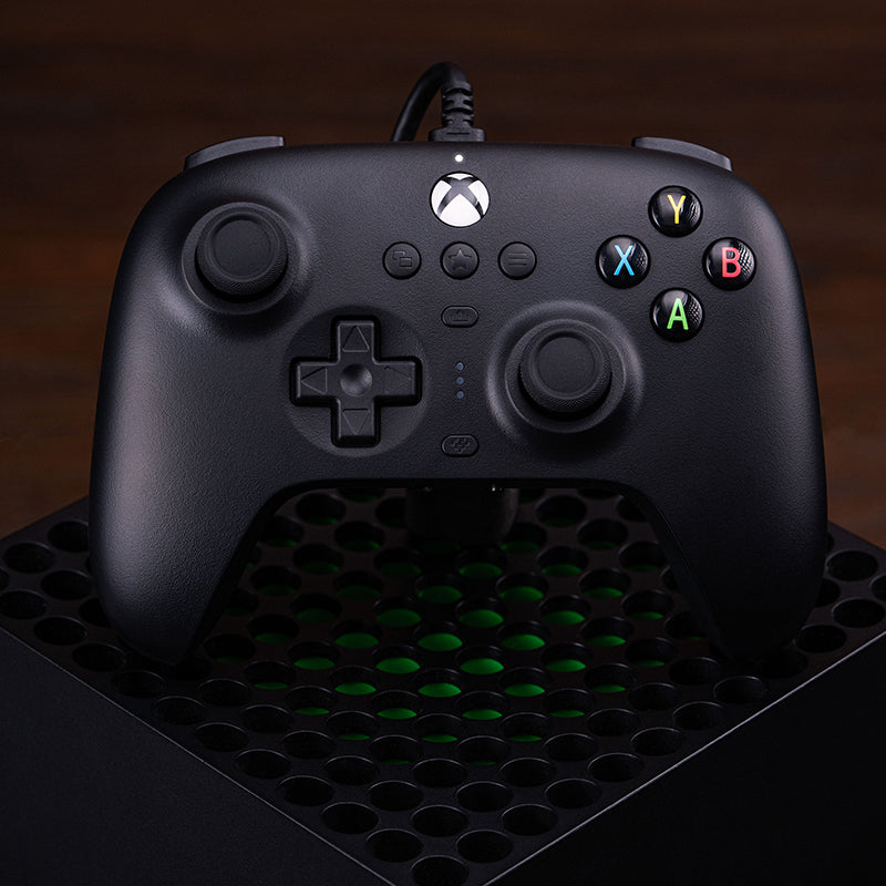 8BitDo Ultimate Wired Controller for Xbox (Hall Effect Joystick) - Controller with a Familiar and Practical Layout