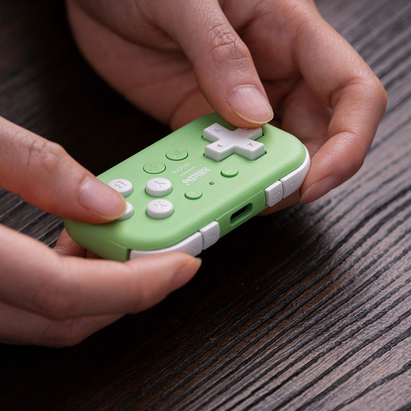 8BitDo Micro - Controller with a Familiar and Practical Layout