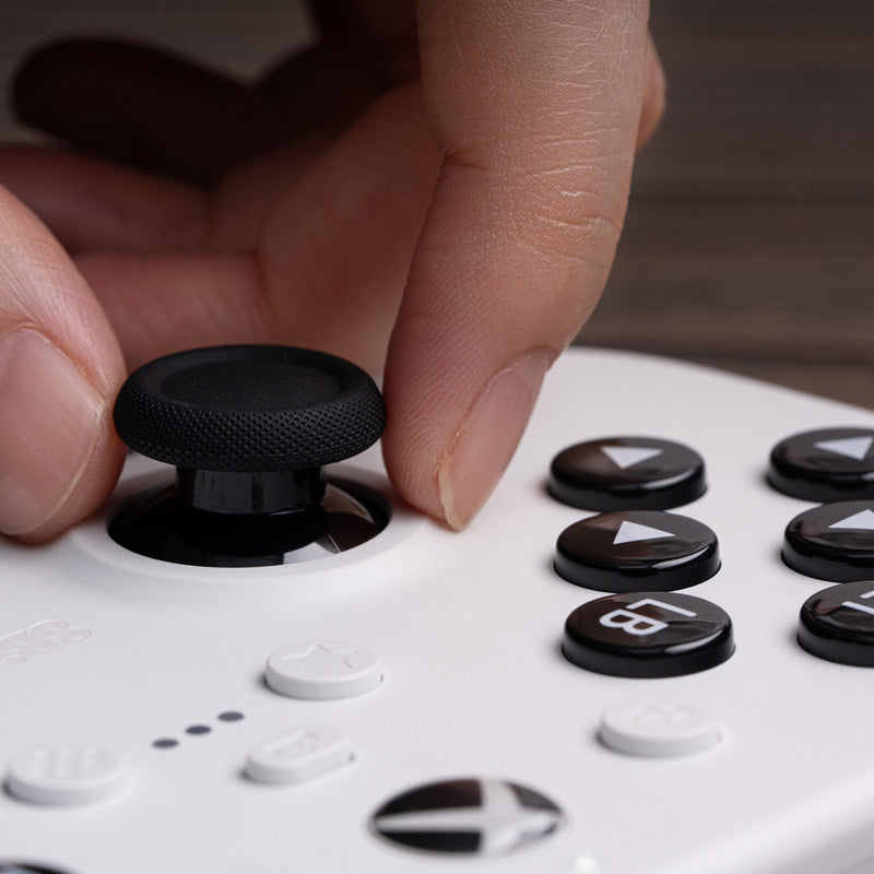 8BitDo Lite SE 2.4G Wireless Controller for Xbox - Controller with a Familiar and Practical Layout