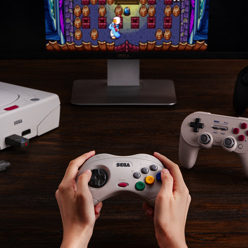 8BitDo Retro Receiver for Saturn - Connection Adapter for Supported Platforms