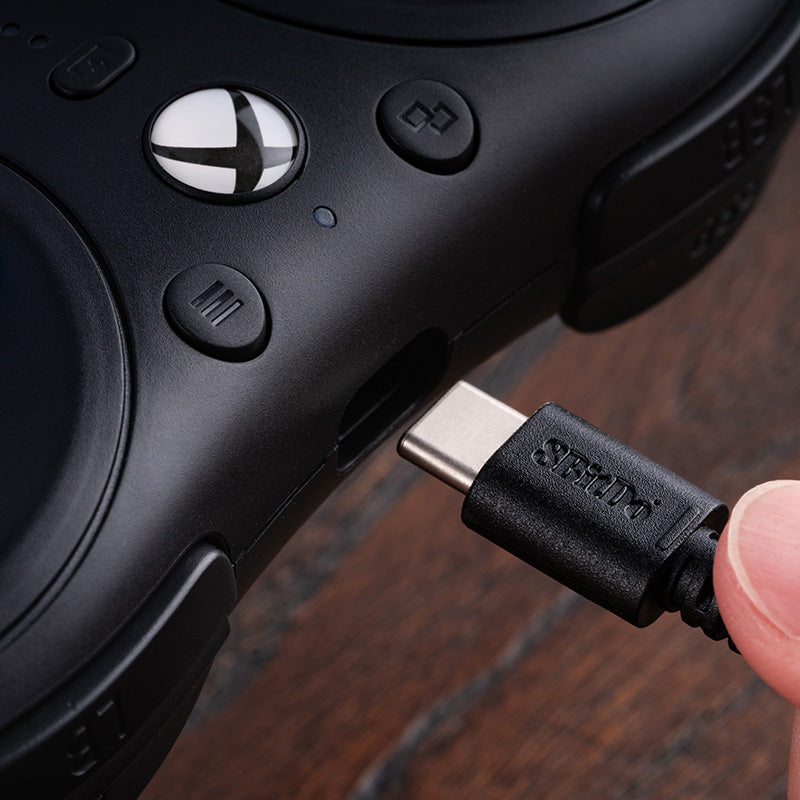 8BitDo M30 Wired Controller for Xbox - Controller with a Familiar and Practical Layout