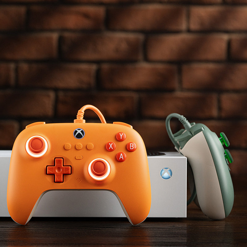 8BitDo Ultimate C Wired Controller for Xbox - Controller with a Familiar and Practical Layout