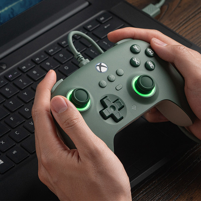8BitDo Ultimate C Wired Controller for Xbox - Controller with a Familiar and Practical Layout