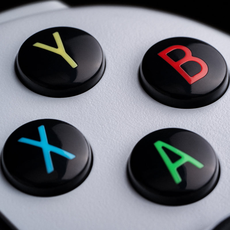 Ultimate Mobile Gaming Controller - Xbox Edition - Controller with a Familiar and Practical Layout