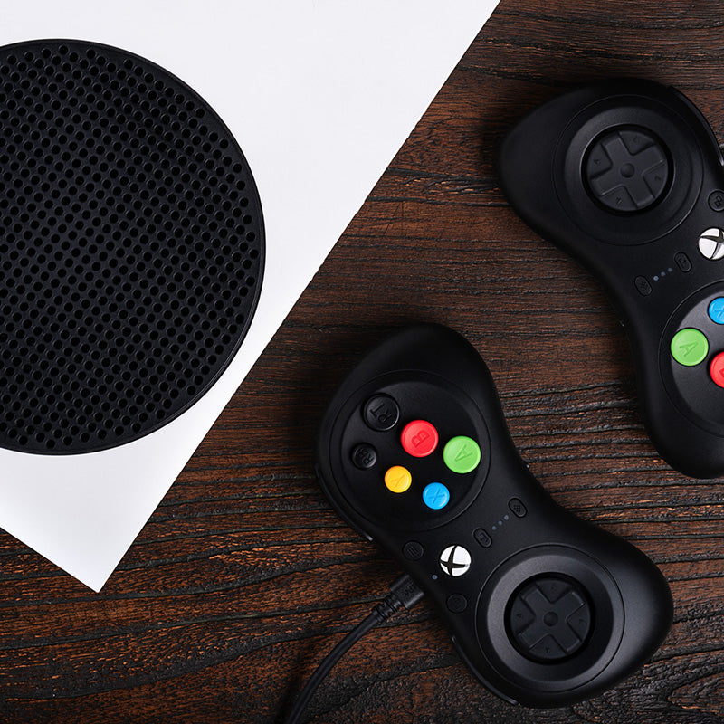 8BitDo M30 Wired Controller for Xbox - Controller with a Familiar and Practical Layout