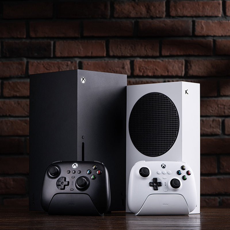 8BitDo Ultimate 3-mode Controller for Xbox (Wired for Xbox Series X|S and Xbox One Wireless for Windows and Android) - Controller with a Familiar and Practical Layout