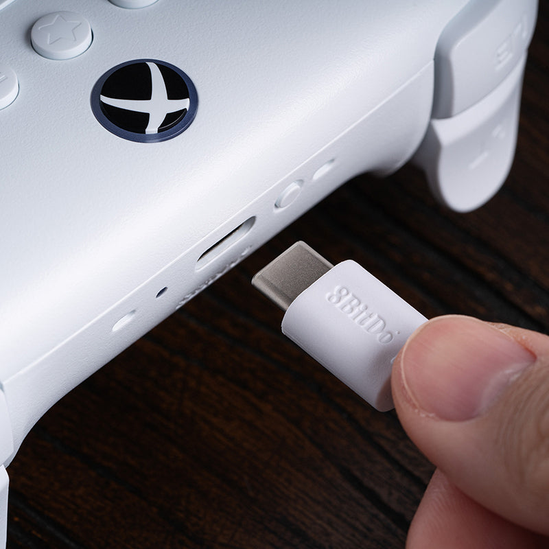 8BitDo Ultimate 3-mode Controller for Xbox (Wired for Xbox Series X|S and Xbox One Wireless for Windows and Android) - Controller with a Familiar and Practical Layout