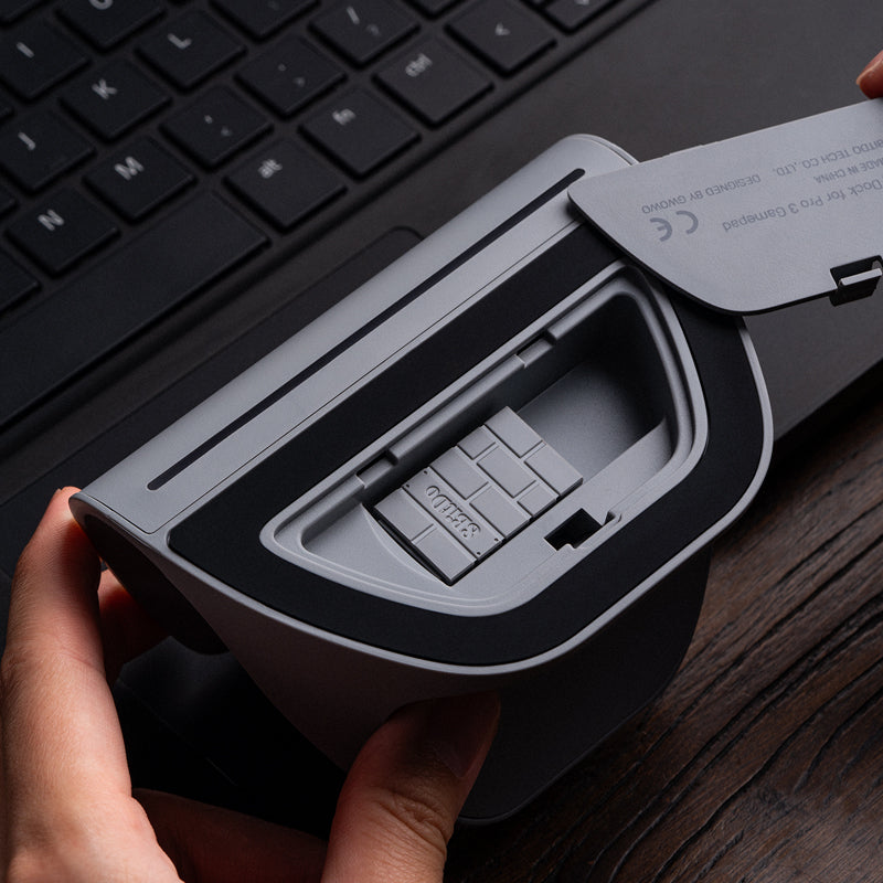 8BitDo Pro 3 Bluetooth Gamepad - Controller with a Familiar and Practical Layout