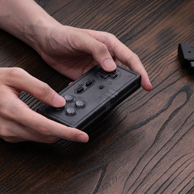 8BitDo N30 2.4G - Controller with a Familiar and Practical Layout
