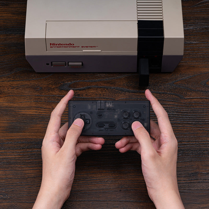 8BitDo N30 2.4G - Controller with a Familiar and Practical Layout
