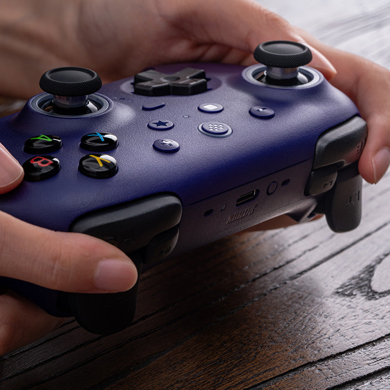 8BitDo Ultimate 2 Wireless Controller - Controller with a Familiar and Practical Layout