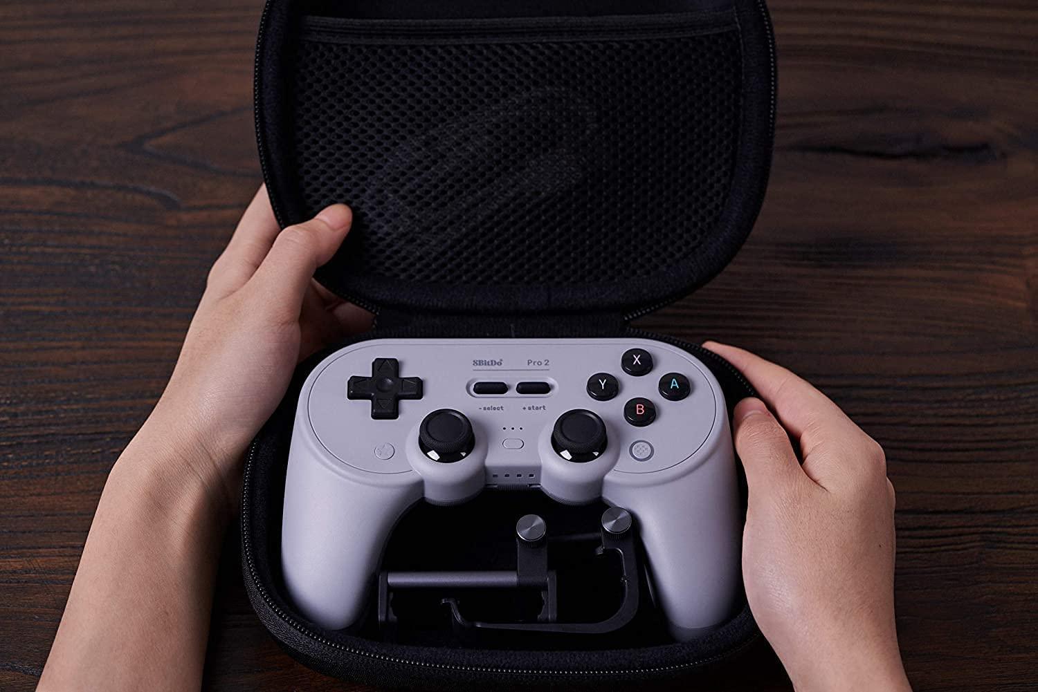 8BitDo Classic Controller Travel Case - Carry Case Edition for Supported Game Controllers