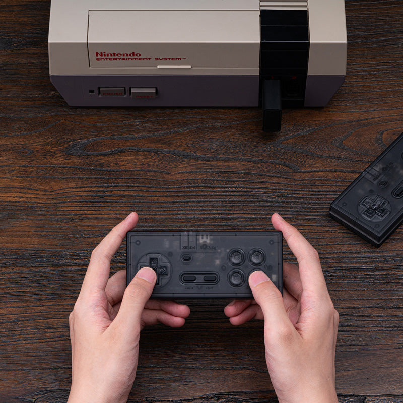 8BitDo N30 2.4G - Controller with a Familiar and Practical Layout